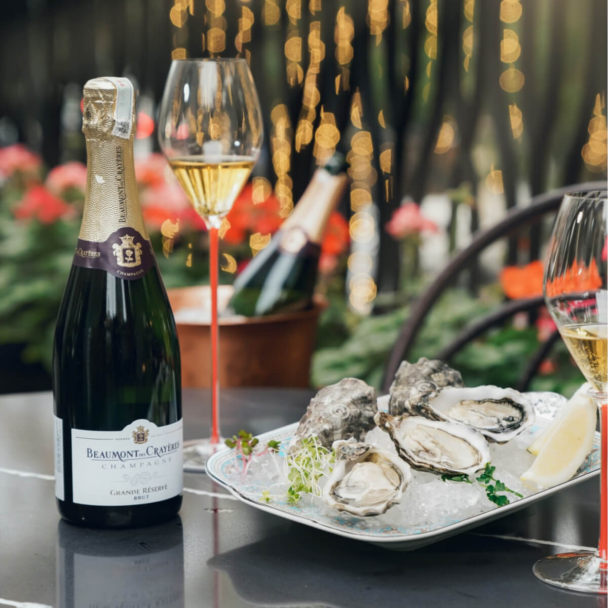 Hàu và Champagne tại nhà hàng cao cấp GU Bistronomy